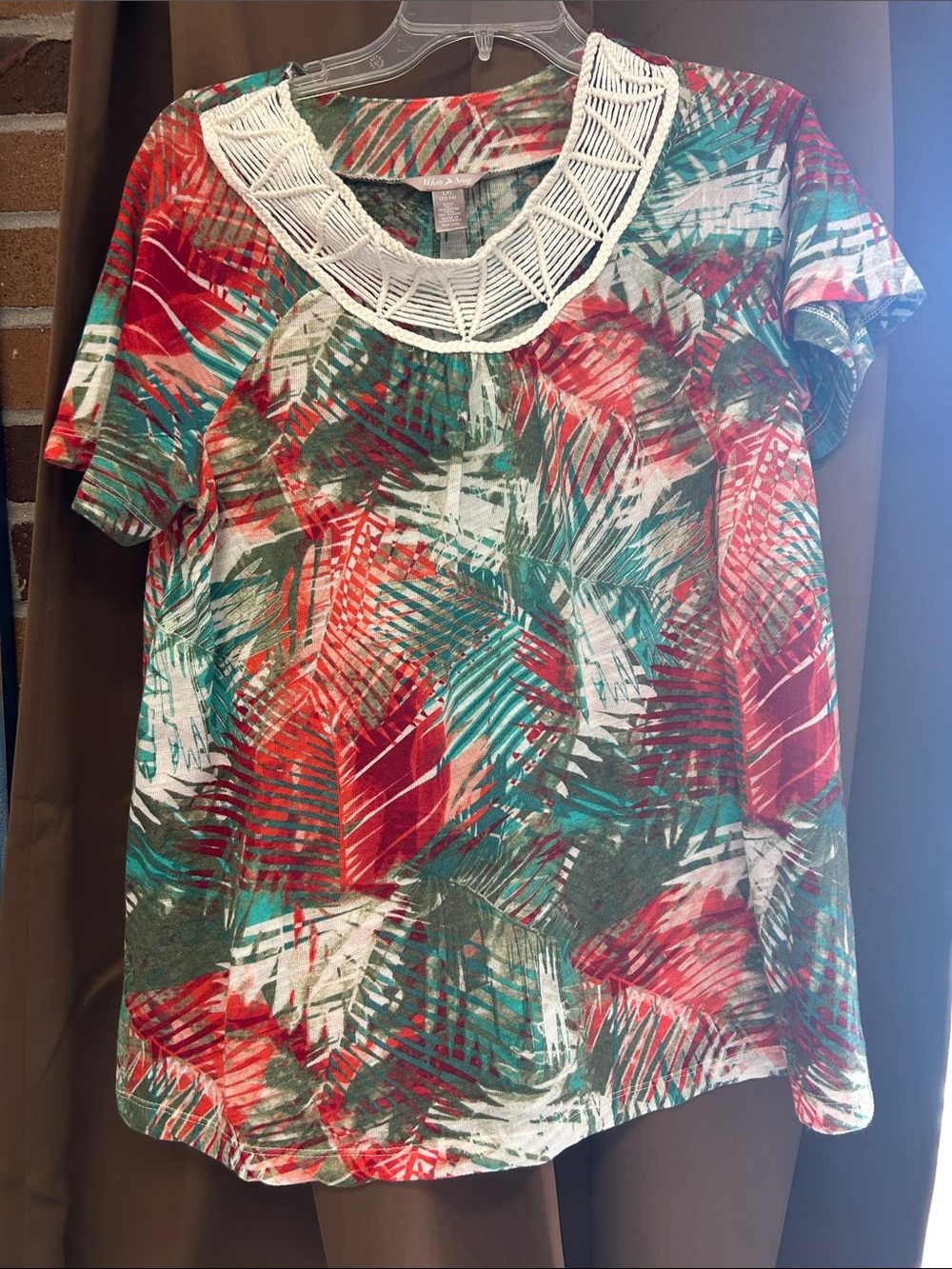 WHITE STAG LADIES SHORT SLEEVE MACRAME MULTI COLOR TOP LARGE 12-14 SO CUTE!!!!!